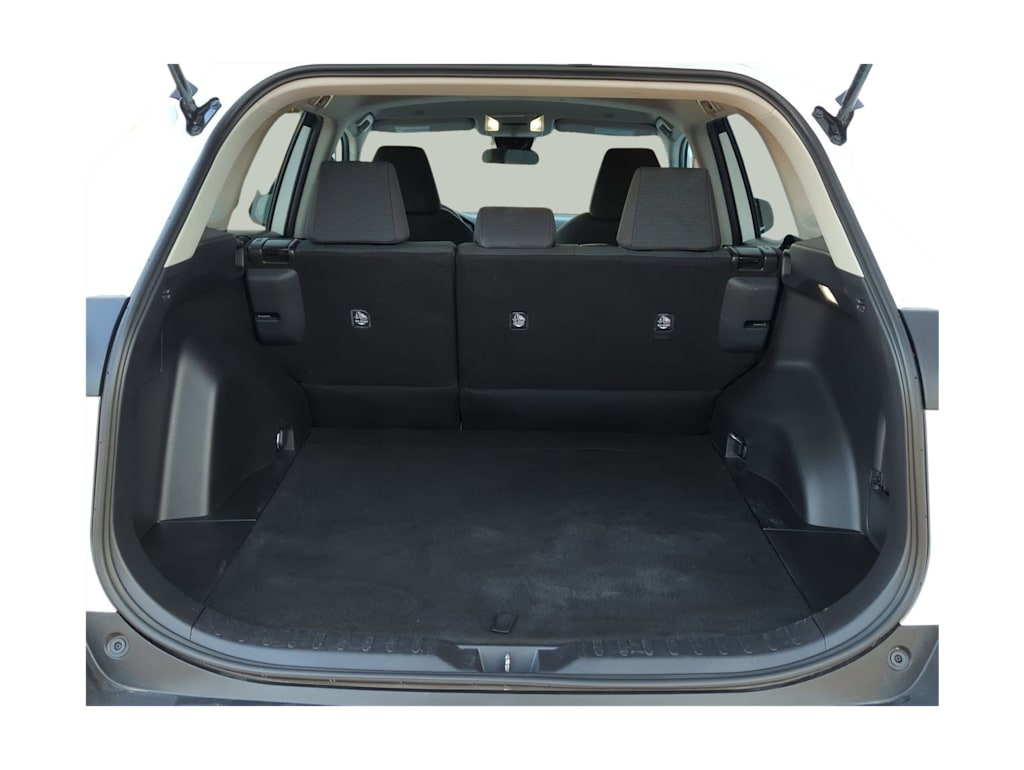 2023 Toyota RAV4 LE 17
