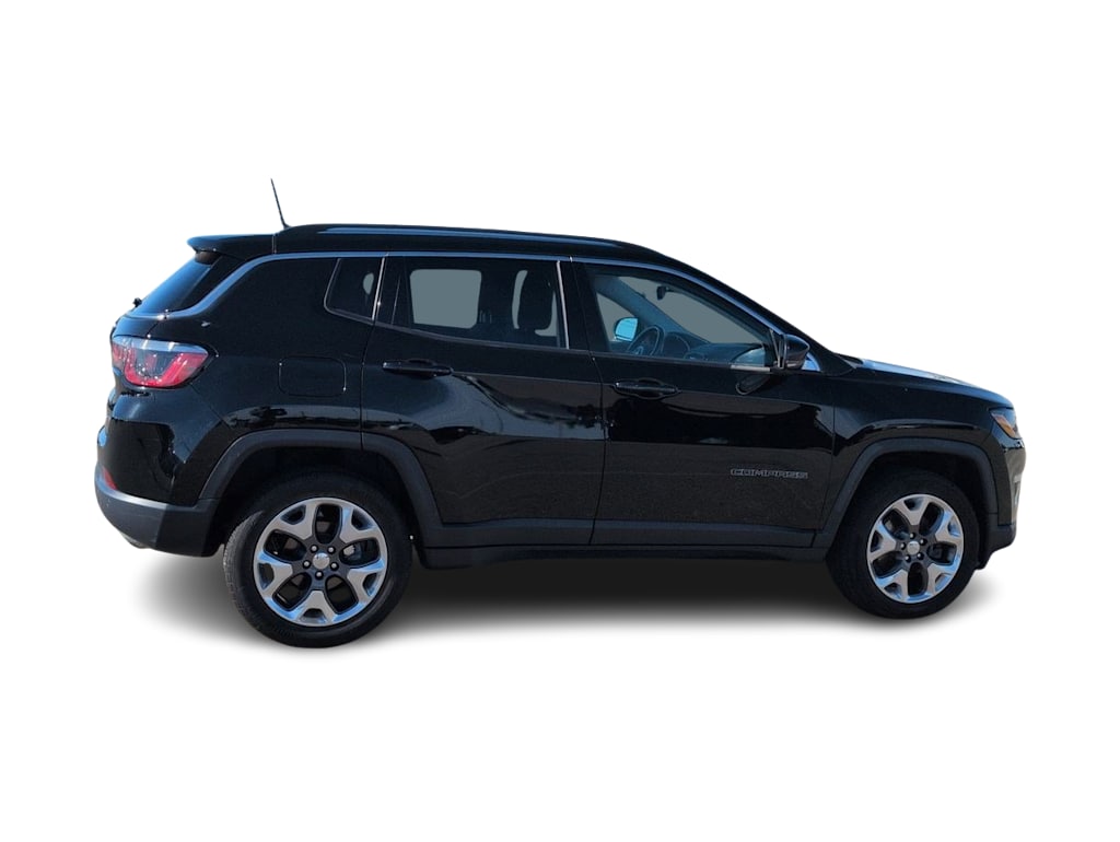 Thumbnail: 2019 Jeep Compass - 21