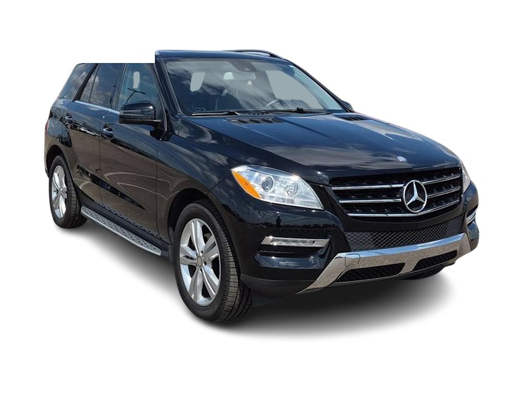 Thumbnail: 2015 Mercedes-Benz M-Class - 19