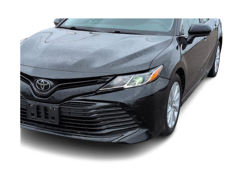 Thumbnail: 2020 Toyota Camry - 22