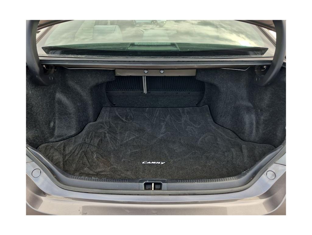 Thumbnail: 2015 Toyota Camry - 18