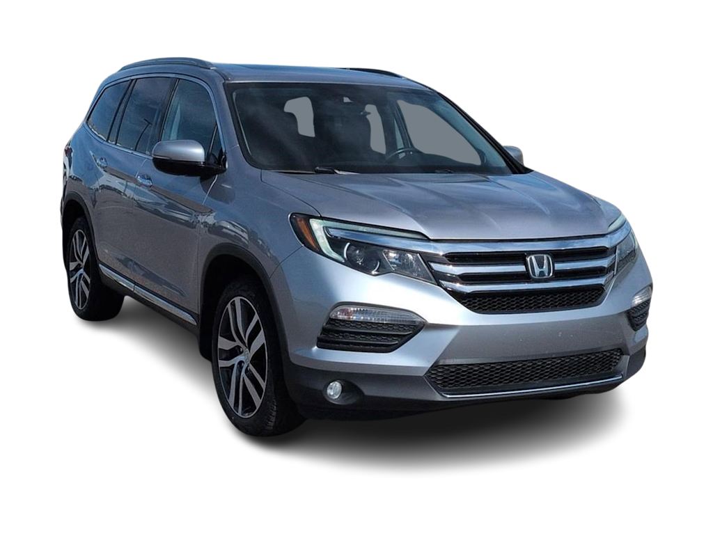 Thumbnail: 2017 Honda Pilot - 23