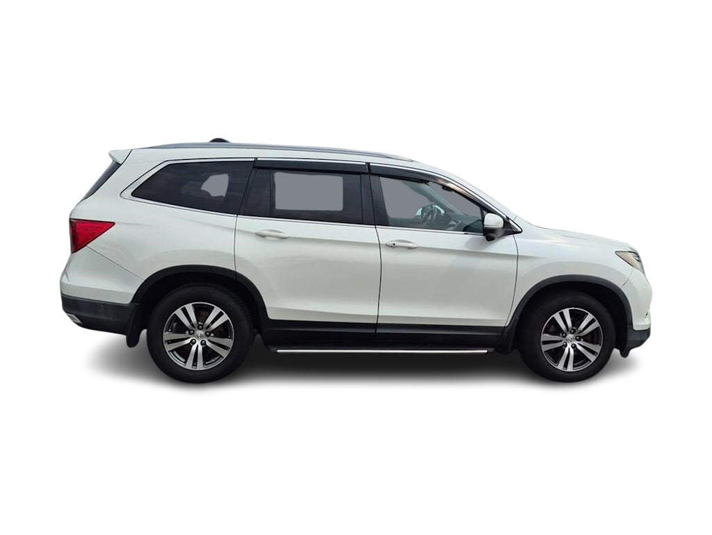 Thumbnail: 2016 Honda Pilot - 22