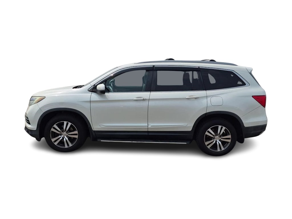 Thumbnail: 2016 Honda Pilot - 3