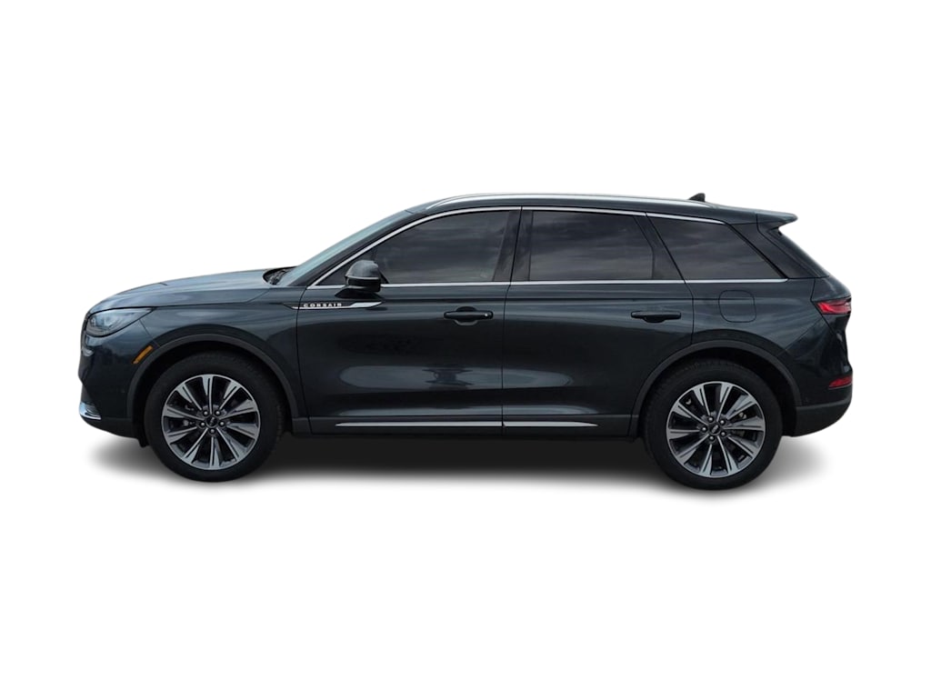 Thumbnail: 2021 Lincoln Corsair - 3