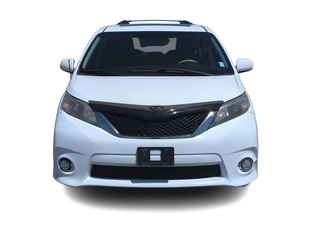 Thumbnail: 2013 Toyota Sienna - 6