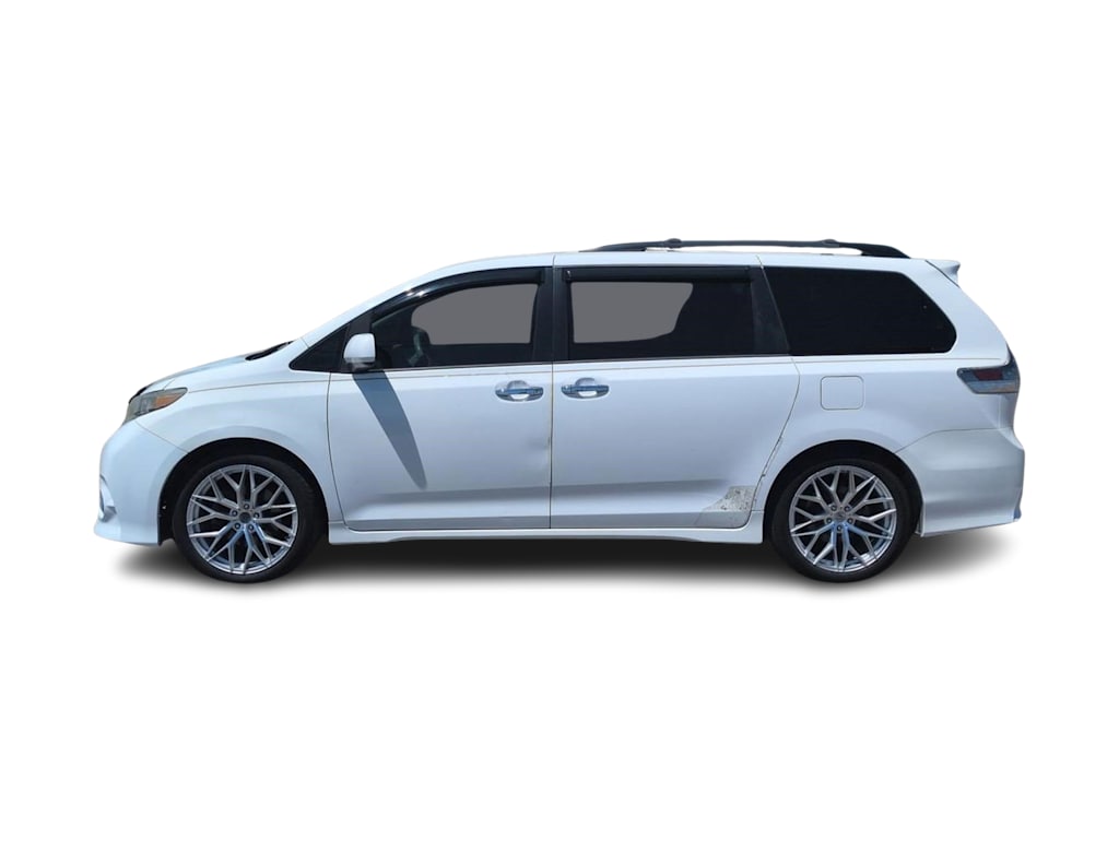 Thumbnail: 2013 Toyota Sienna - 3