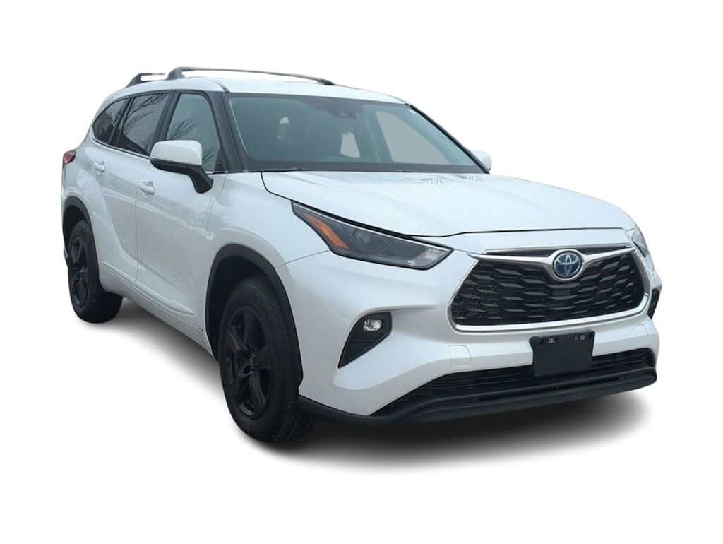 Thumbnail: 2023 Toyota Highlander - 22
