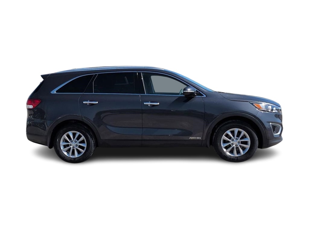 Thumbnail: 2017 Kia Sorento - 22