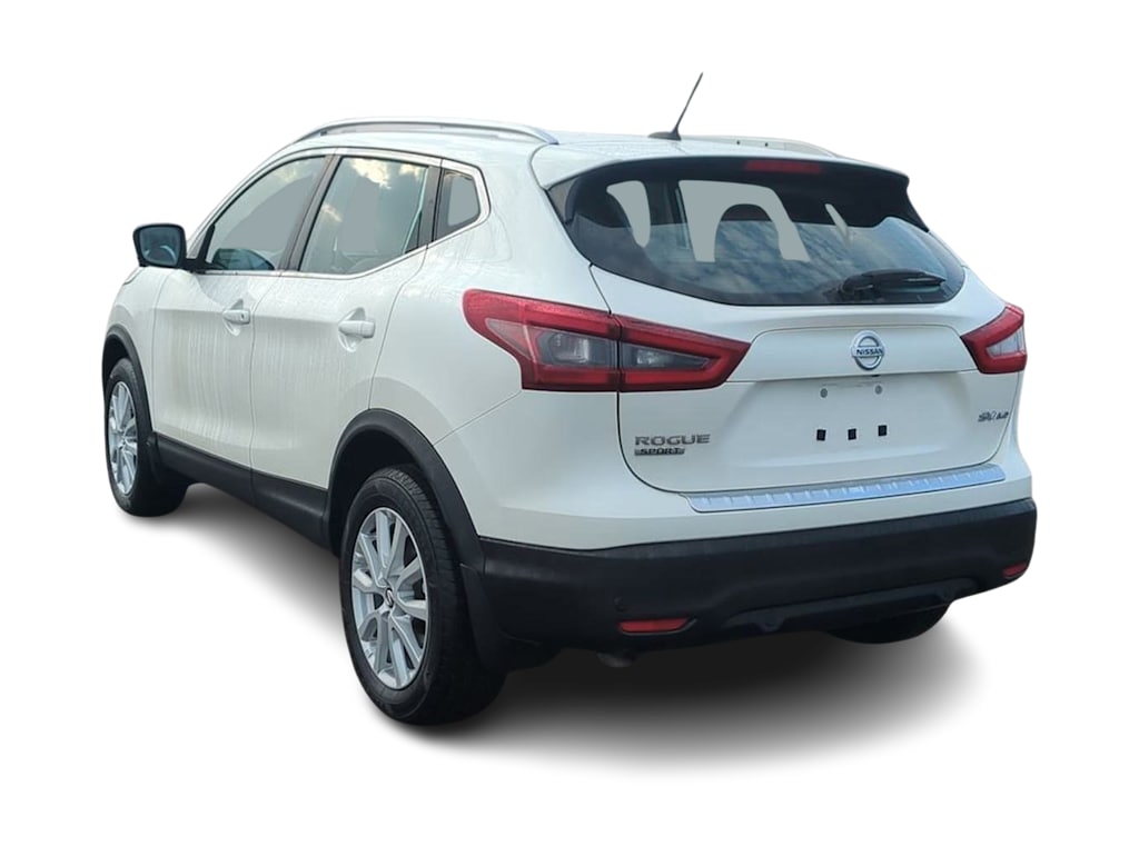 Thumbnail: 2020 Nissan Rogue Sport - 4