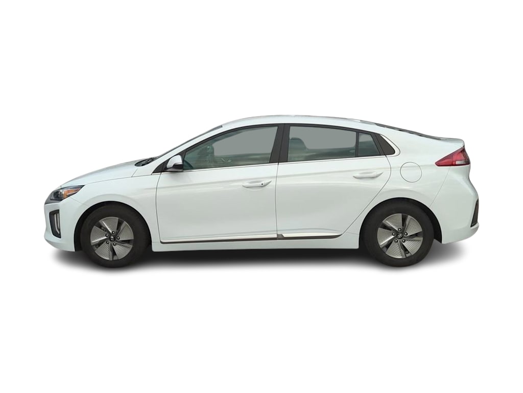 2022 Hyundai Ioniq SE 3