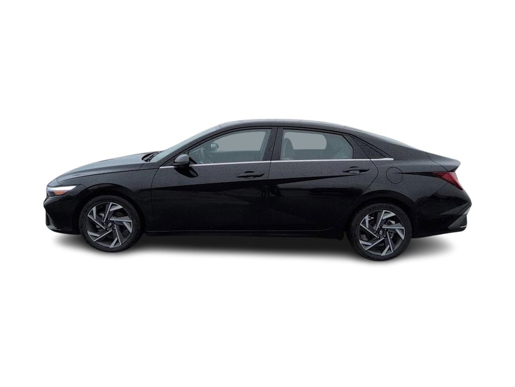 Thumbnail: 2024 Hyundai Elantra - 3