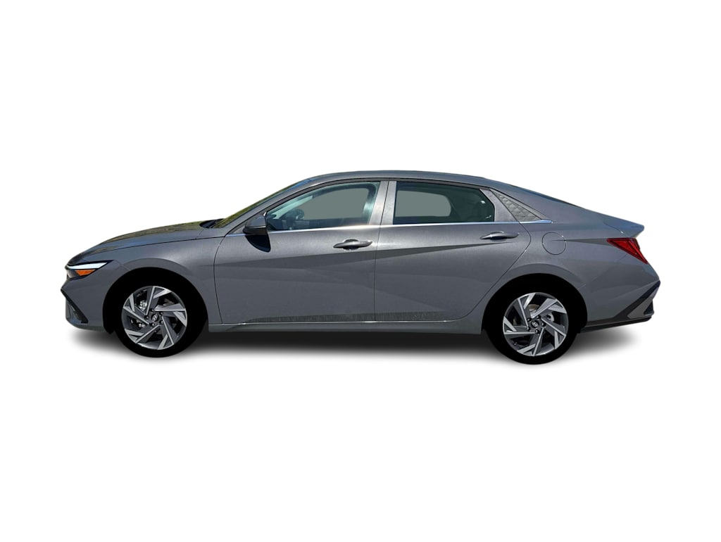 Thumbnail: 2026 Hyundai Elantra - 12