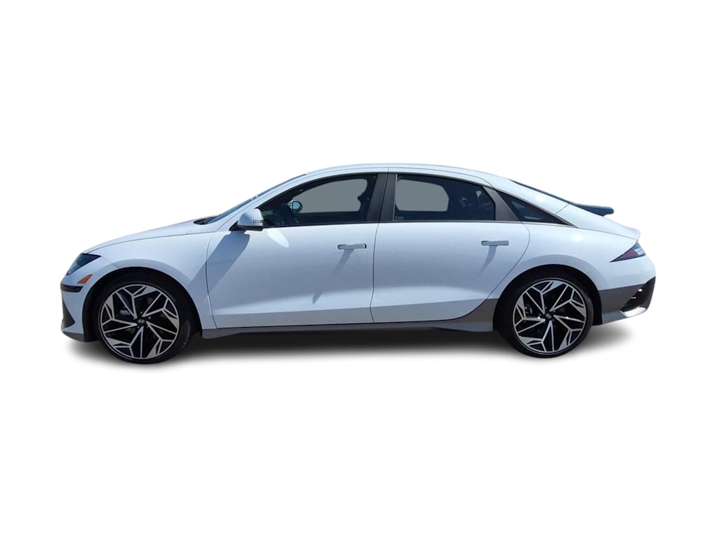 Thumbnail: 2024 Hyundai Ioniq 6 - 3