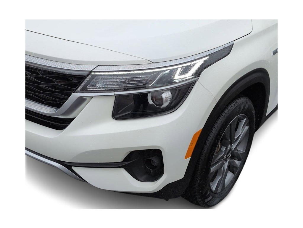 Thumbnail: 2023 Kia Seltos - 24
