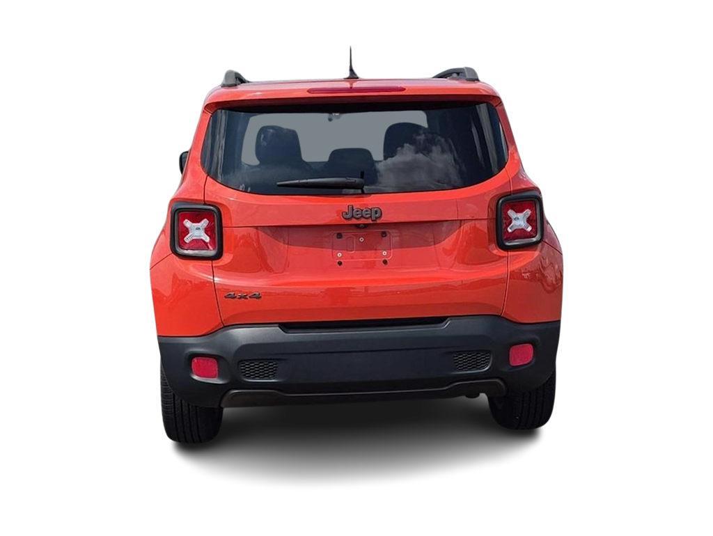 Thumbnail: 2016 Jeep Renegade - 5