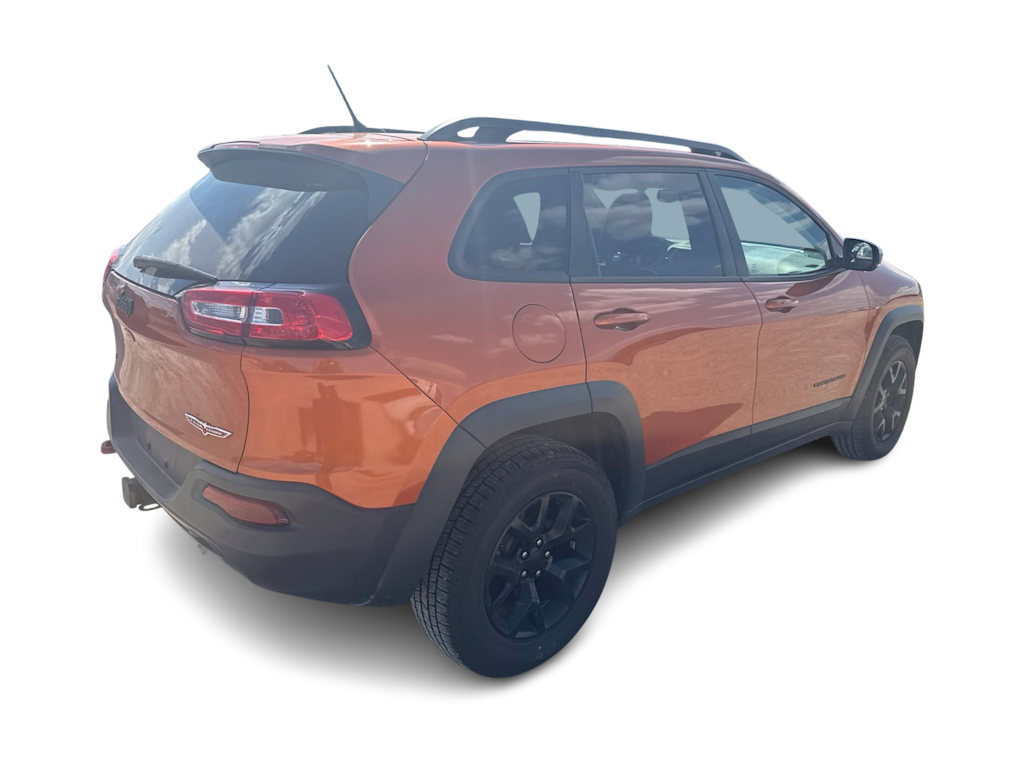 Thumbnail: 2015 Jeep Cherokee - 14