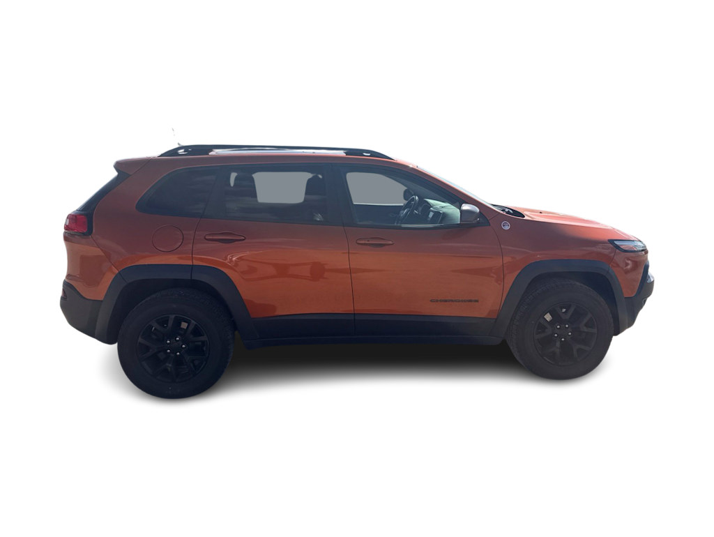 Thumbnail: 2015 Jeep Cherokee - 19