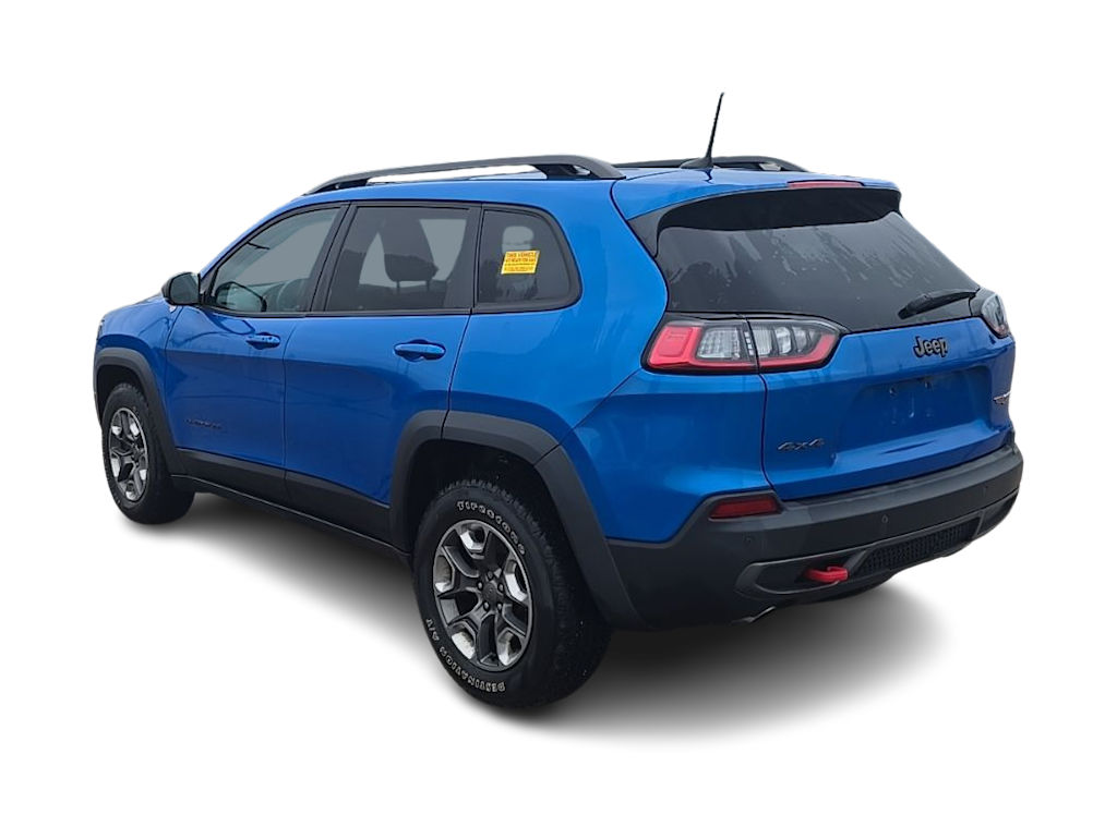 Thumbnail: 2019 Jeep Cherokee - 3