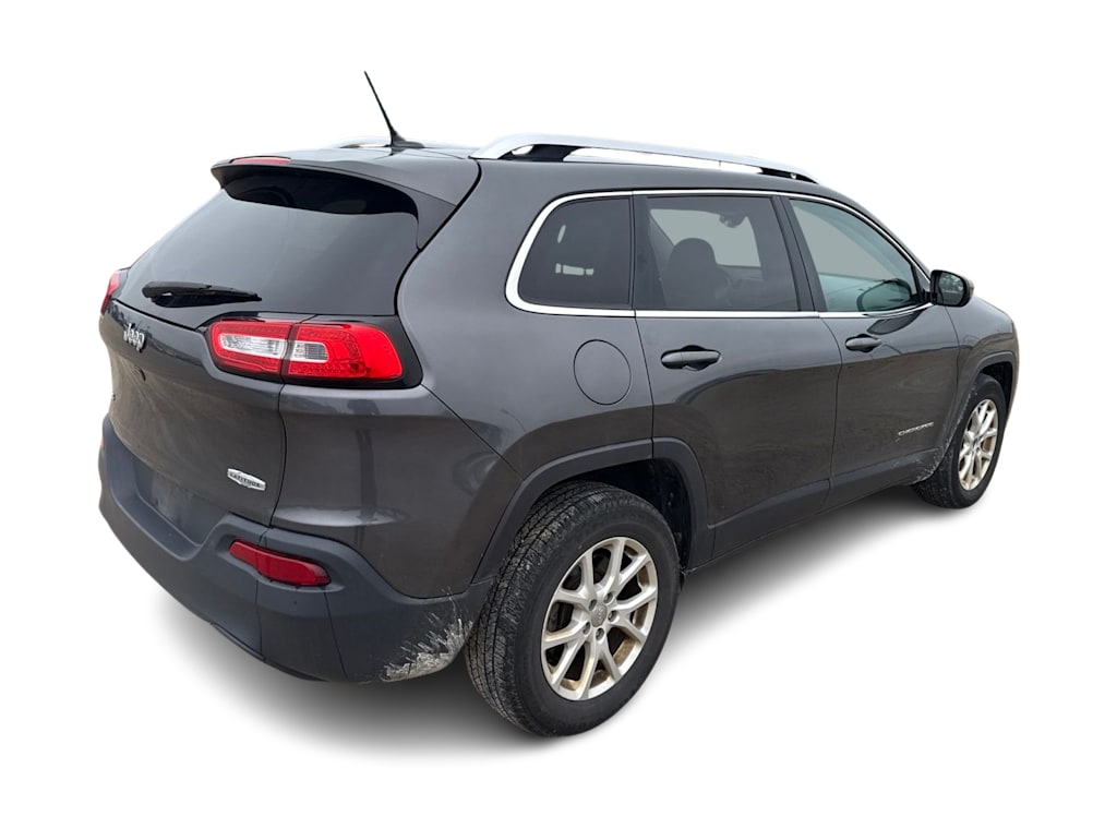 Thumbnail: 2016 Jeep Cherokee - 15