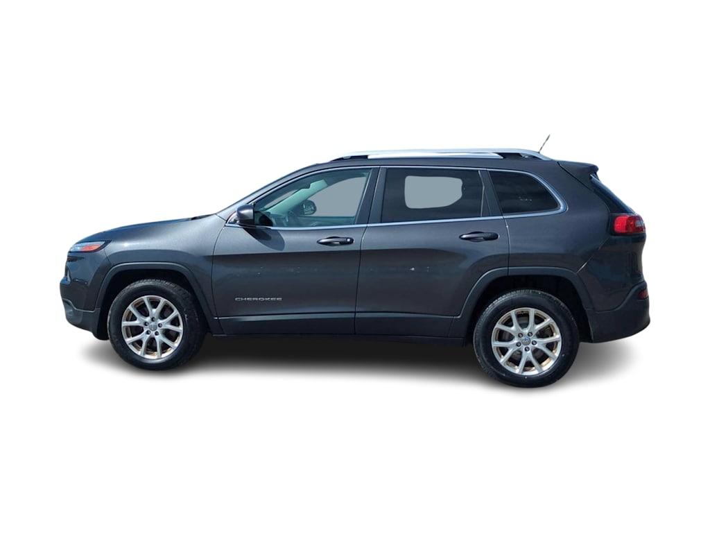 Thumbnail: 2016 Jeep Cherokee - 3