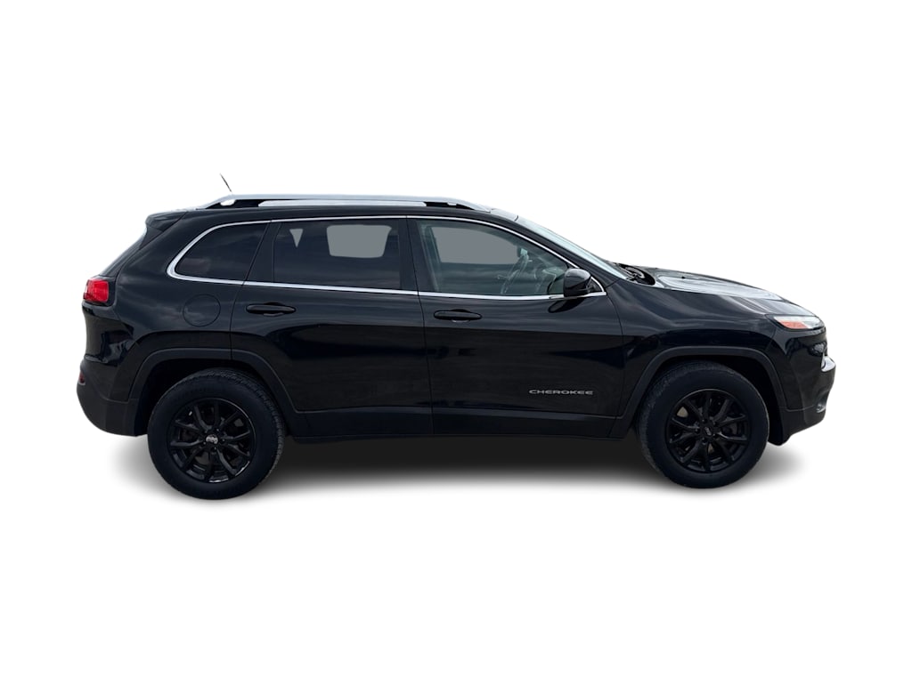 Thumbnail: 2015 Jeep Cherokee - 19