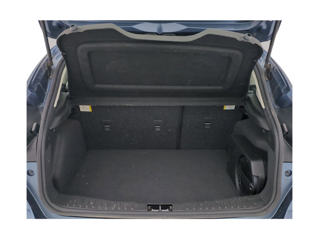 Thumbnail: 2018 Ford Focus - 17