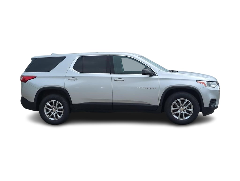 Thumbnail: 2019 Chevrolet Traverse - 21