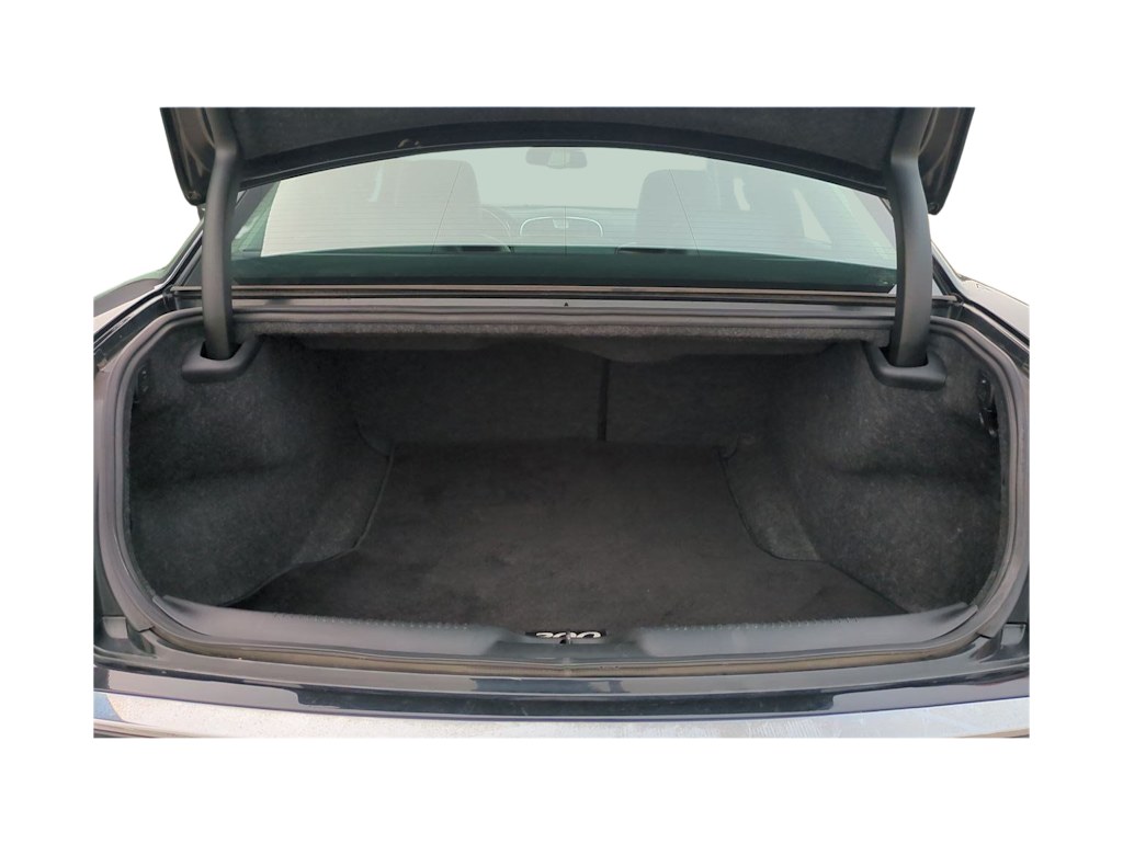 Thumbnail: 2016 Chrysler 300 - 17