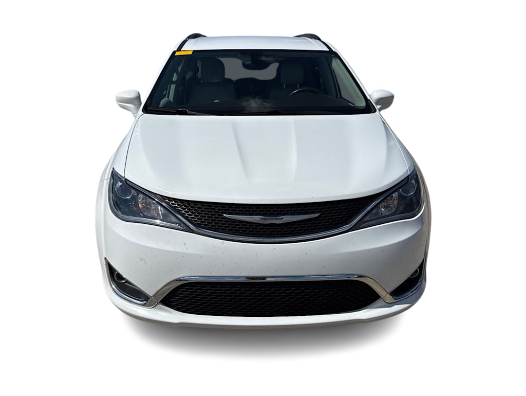 Thumbnail: 2017 Chrysler Pacifica - 6