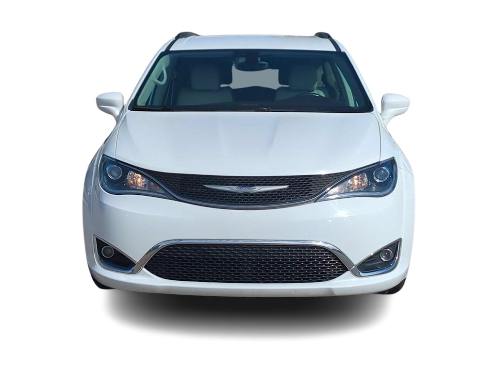 Thumbnail: 2017 Chrysler Pacifica - 6