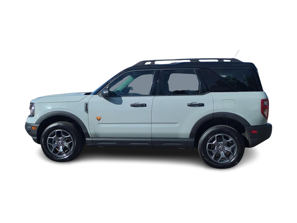 Thumbnail: 2021 Ford Bronco Sport - 3