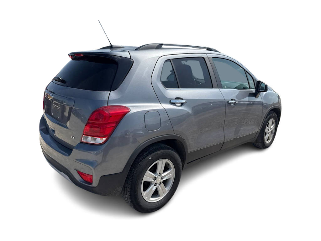 Thumbnail: 2020 Chevrolet Trax - 15