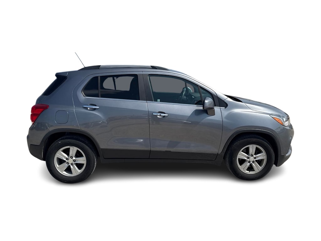 Thumbnail: 2020 Chevrolet Trax - 20