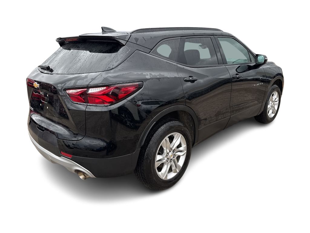 Thumbnail: 2022 Chevrolet Blazer - 14