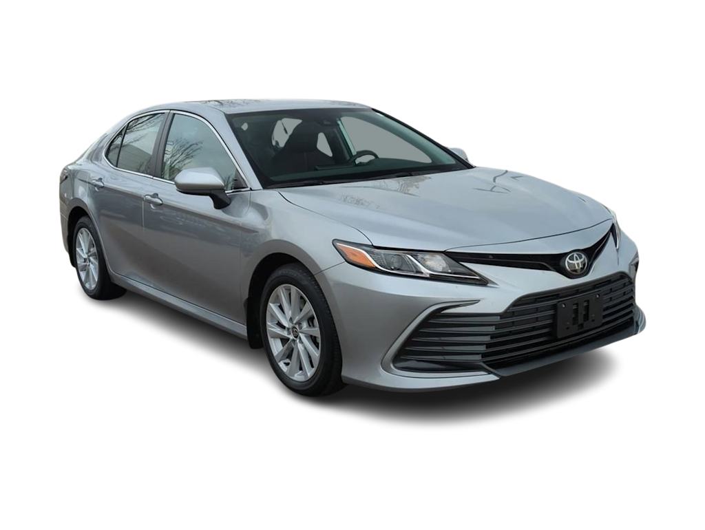 2022 Toyota Camry LE 22