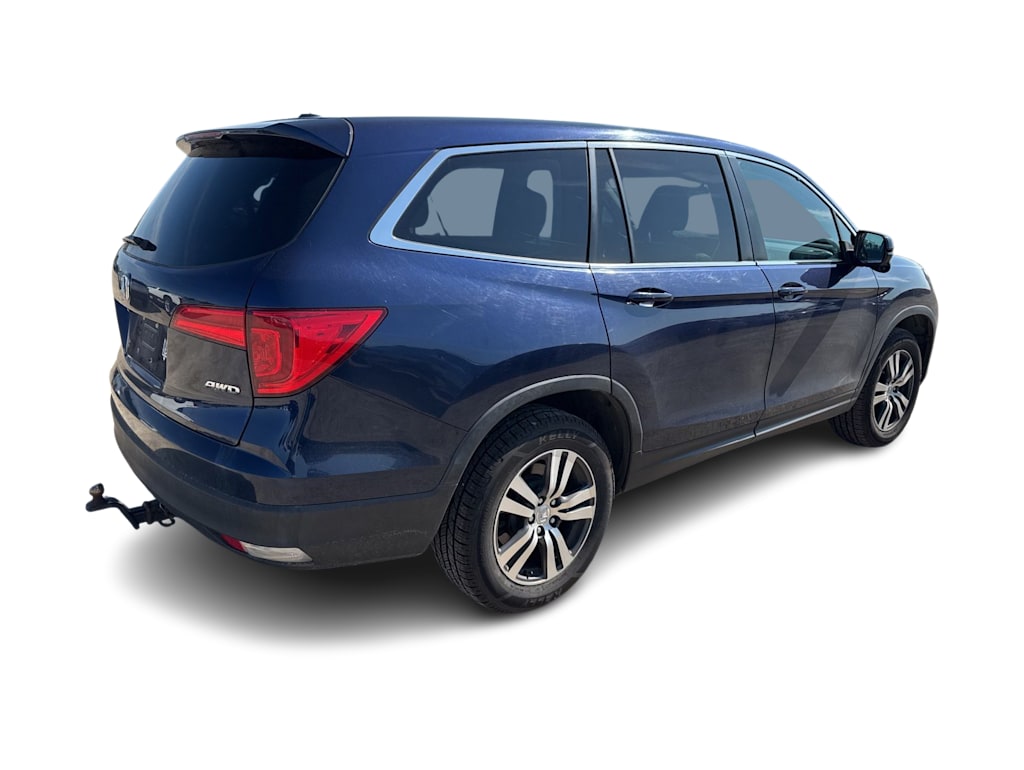 Thumbnail: 2016 Honda Pilot - 15