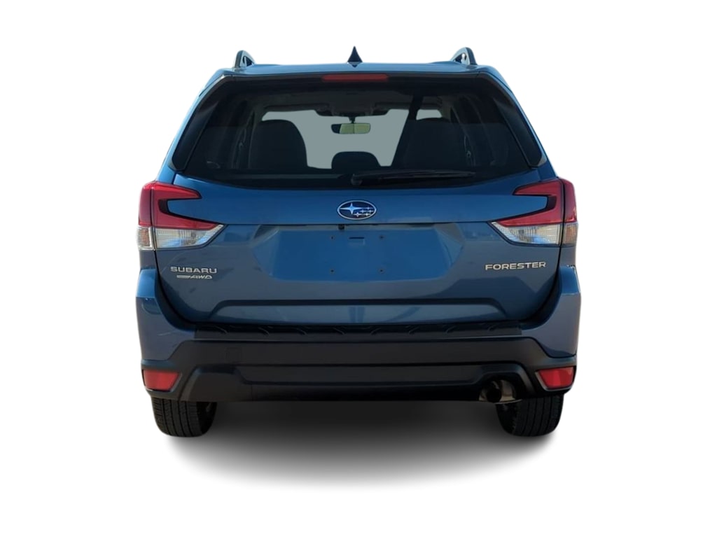 2024 Subaru Forester Premium 5