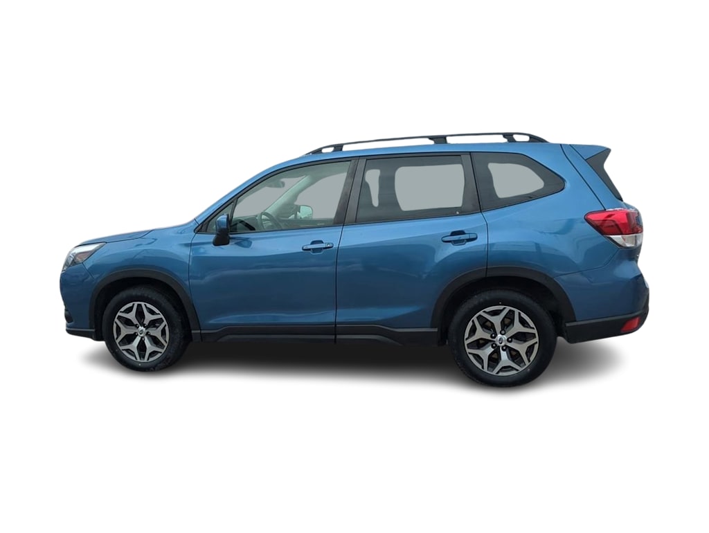 Thumbnail: 2023 Subaru Forester - 3