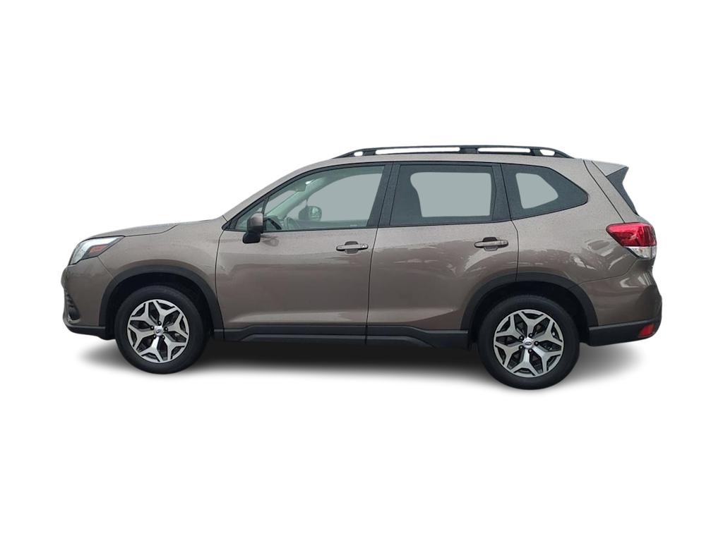 Thumbnail: 2023 Subaru Forester - 3