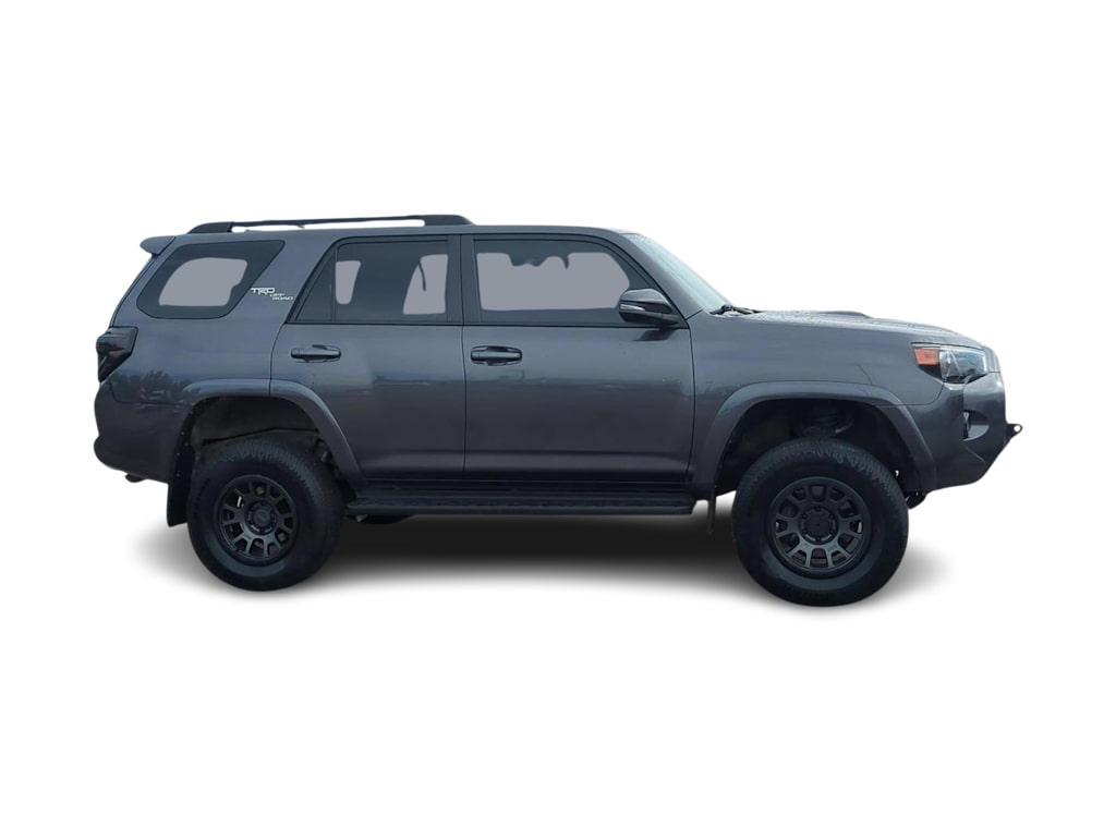Thumbnail: 2020 Toyota 4Runner - 21