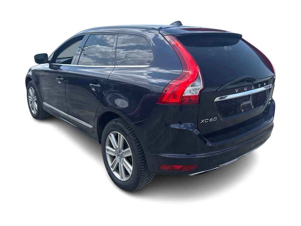 Thumbnail: 2016 Volvo XC60 - 3