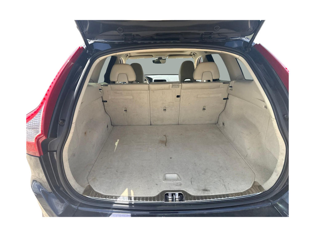 Thumbnail: 2016 Volvo XC60 - 12