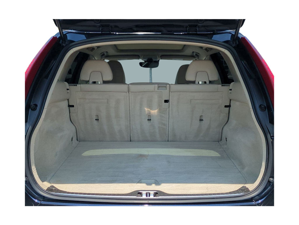 Thumbnail: 2016 Volvo XC60 - 17