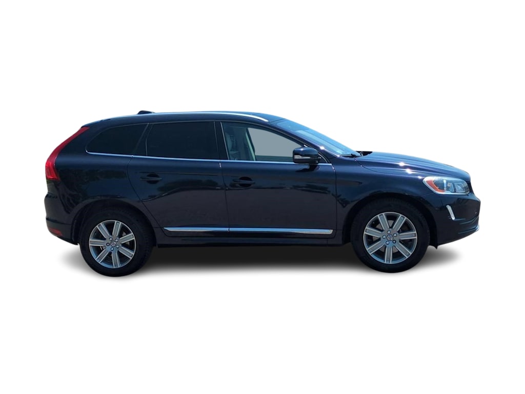 Thumbnail: 2016 Volvo XC60 - 21