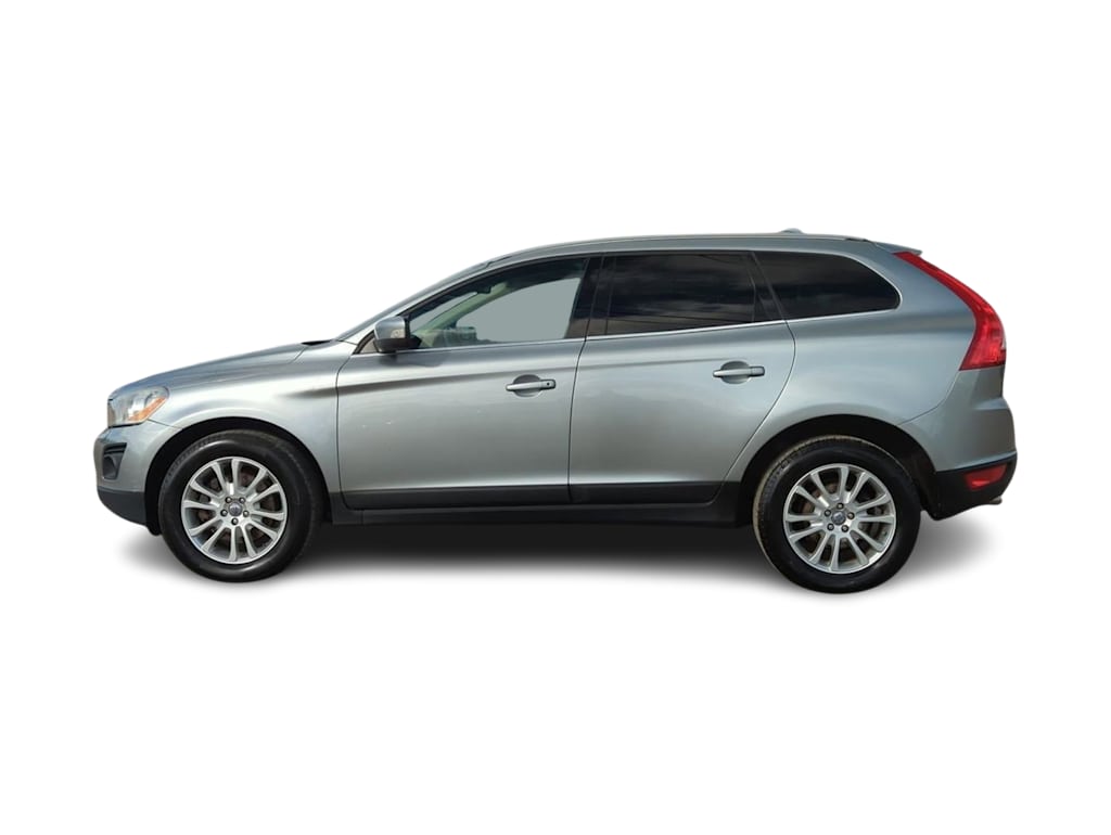 Thumbnail: 2010 Volvo XC60 - 3