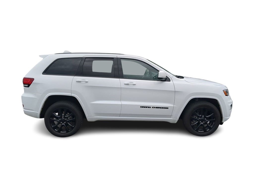 Thumbnail: 2018 Jeep Grand Cherokee - 23