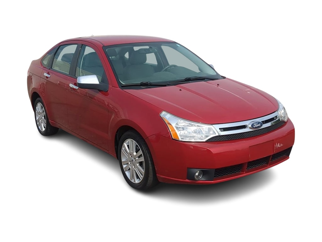 Thumbnail: 2010 Ford Focus - 18