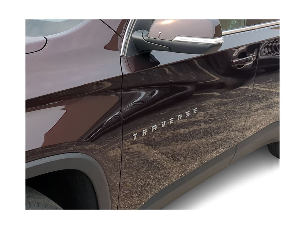 Thumbnail: 2023 Chevrolet Traverse - 16