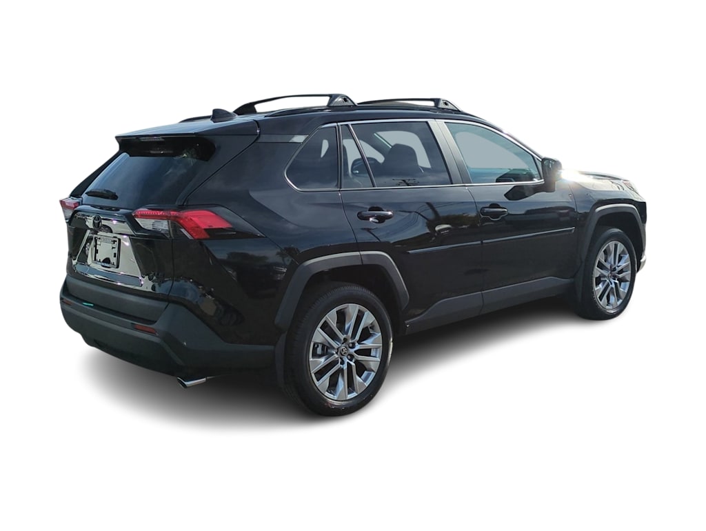 Thumbnail: 2025 Toyota RAV4 - 22